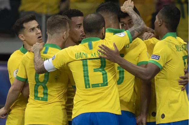 Gulung Argentina, Brasil Selangkah Lagi Bawa Trofi di Copa America 2019