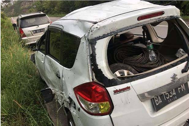 Mobil Masuk Jurang di Jalur Sumbar-Riau, 6 Penumpang Terluka