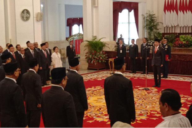 Presiden Jokowi Lantik Anggota Wantimpres, Wiranto Jadi Ketua