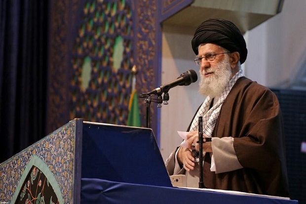 Dicap Badut oleh Khamenei, Donald Trump Balas lewat Twitter