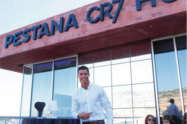 Ronaldo Relakan Hotel Pribadinya Jadi Rumah Sakit Corona