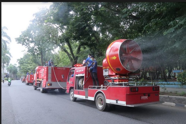 Cegah Corona, Kota Palembang Habiskan Ribuan Liter Cairan Disinfektan