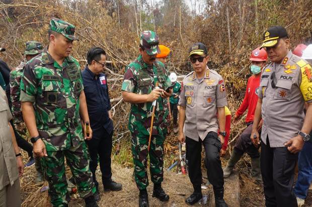 Dari Pantauan Udara, Kapolri Sebut Ada Kejanggalan Kebakaran Hutan di Riau