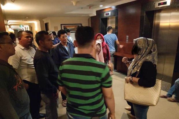 4 Oknum TNI dan 5 Perempuan Muda Ditangkap Tim Gabungan dari Kamar Hotel