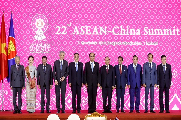 China Siap Kerja Sama dengan ASEAN Ciptakan Perdamaian di LCS
