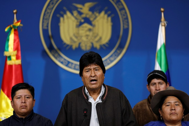 Polisi Terbitkan Surat Penangkapan Mantan Presiden Bolivia Morales