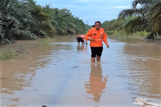Banjir, Perjalanan KA Tujuan Medan-Siantar dan Sebaliknya Dibatalkan