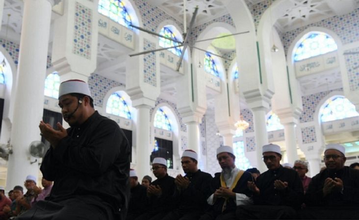 Masjid di Johor Gelar Salat Hajat Minta Perlindungan dari Virus Corona