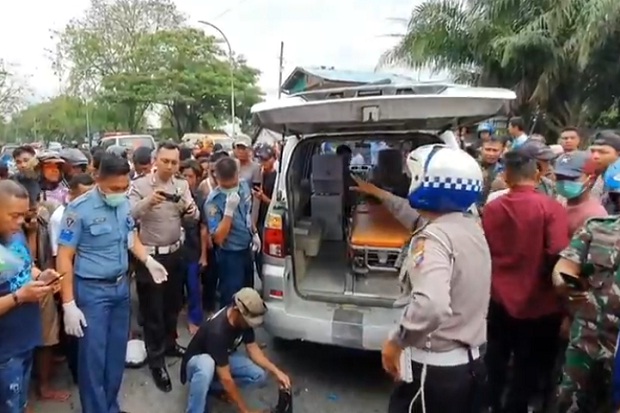 Anggota TNI AL Tewas Ditabrak Truk Kontainer Ugal-ugalan di Belawan