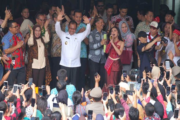 Pesan Plt Wali Kota: Lyodra Ginting Jangan Sombong, Tetap Bangga Jadi Anak Medan