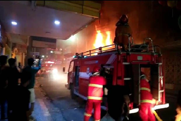 Sejumlah Ruko di Kawasan Bisnis Kota Pematangsiantar Terbakar