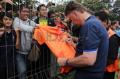 Timnas Belanda ajari anak-anak Indonesia bermain bola