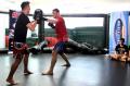 UFC Fighter Forrest Griffin tunjukkan kemampuan bertarung