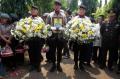 Pemakaman Bripka Sukardi di TPU Kemiri Rawamangun