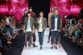 Rancangan selebritas ramaikan Jakarta Fashion Week 2014