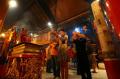 Sembahyang sambut Tahun Baru Imlek 2565 di Surabaya
