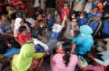 Mensos kunjungi pengungsi Kelud di Kediri