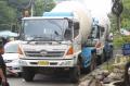 Setelah amankan 43 mobil mewah, KPK sita 8 truk milik Wawan