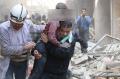 Evakuasi korban reruntuhan bangunan di Suriah