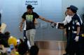 Neymar Disambut Ratusan Penggemar di Tokyo