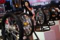 Model-model Cantik di Indonesia Motorcycle Show (IMOS) 2014