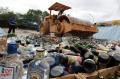 Ribuan Botol Miras Dimusnahkan di Batam