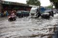 Drainase Buruk, Jalan Alun-Alun Barat Ponorogo Jadi Langganan Banjir