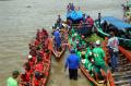 Lomba Perahu Bidar Meriahkan HUT Kota Palembang
