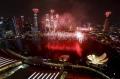 Indahnya Kembang Api HUT Singapura Ke-50