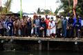 Rayakan HUT ke-3, Jojoners Lepas Bibit Ikan di Danau Batur