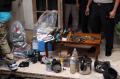 Polisi Geledah Rumah Terduga Teroris di Cileunyi