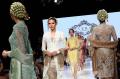 Warna-warni Kebaya dalam Fashion Show Merajut Nusantara