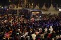 Pesta Kembang Api Meriahkan Malam Pergantian Tahun di Bundaran HI