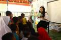 MNC Peduli Serahkan 100 Buku ke Sekolah Alam Tunas Mulia Bantar Gebang