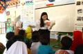 MNC Peduli Serahkan 100 Buku ke Sekolah Alam Tunas Mulia Bantar Gebang
