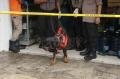 Polisi Lakukan Olah TKP Pembunuhan Satu Keluarga di Bekasi