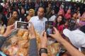 Presiden Jokowi Panen Raya Udang di Muara Gembong Bekasi