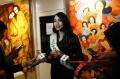 Alya Nurshabrina Hadiri Pembukaan Pameran Lukisan Emansipasi