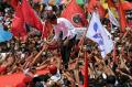 Didampingi Istri, Jokowi Kampanye di Banyumas