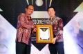 WOM Finance Raih Penghargaan Indonesia Financial Top Leader 2019