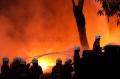Gudang di Jalan Indrapura Surabaya Terbakar