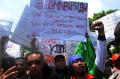Ratusan Buruh Jateng Tolak Pengesahan RUU Omnibus Law