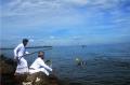 Pandemi Corona Tak Surutkan Prosesi Melasti  di Pantai Marina Semarang