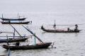 Nelayan Tradisional Pantai Kenjeran Terdampak Virus Corona