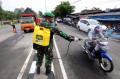 TNI-Polri Sterilkan Pengendara Tujuan Pulau Madura