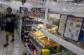 Minimarket di Bekasi Lakukan Pembatasan Sosial