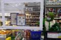 Minimarket di Bekasi Lakukan Pembatasan Sosial